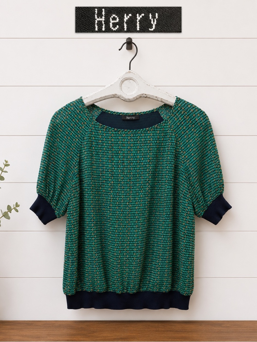 HERRY Green Geometric Print Blouse Size 36